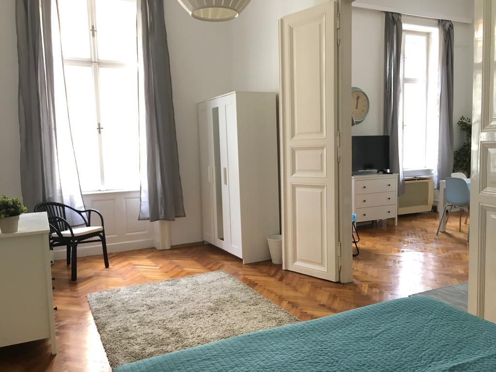 Apartment Budget Apartment By Hi5-Rakoczi 24 Budapest